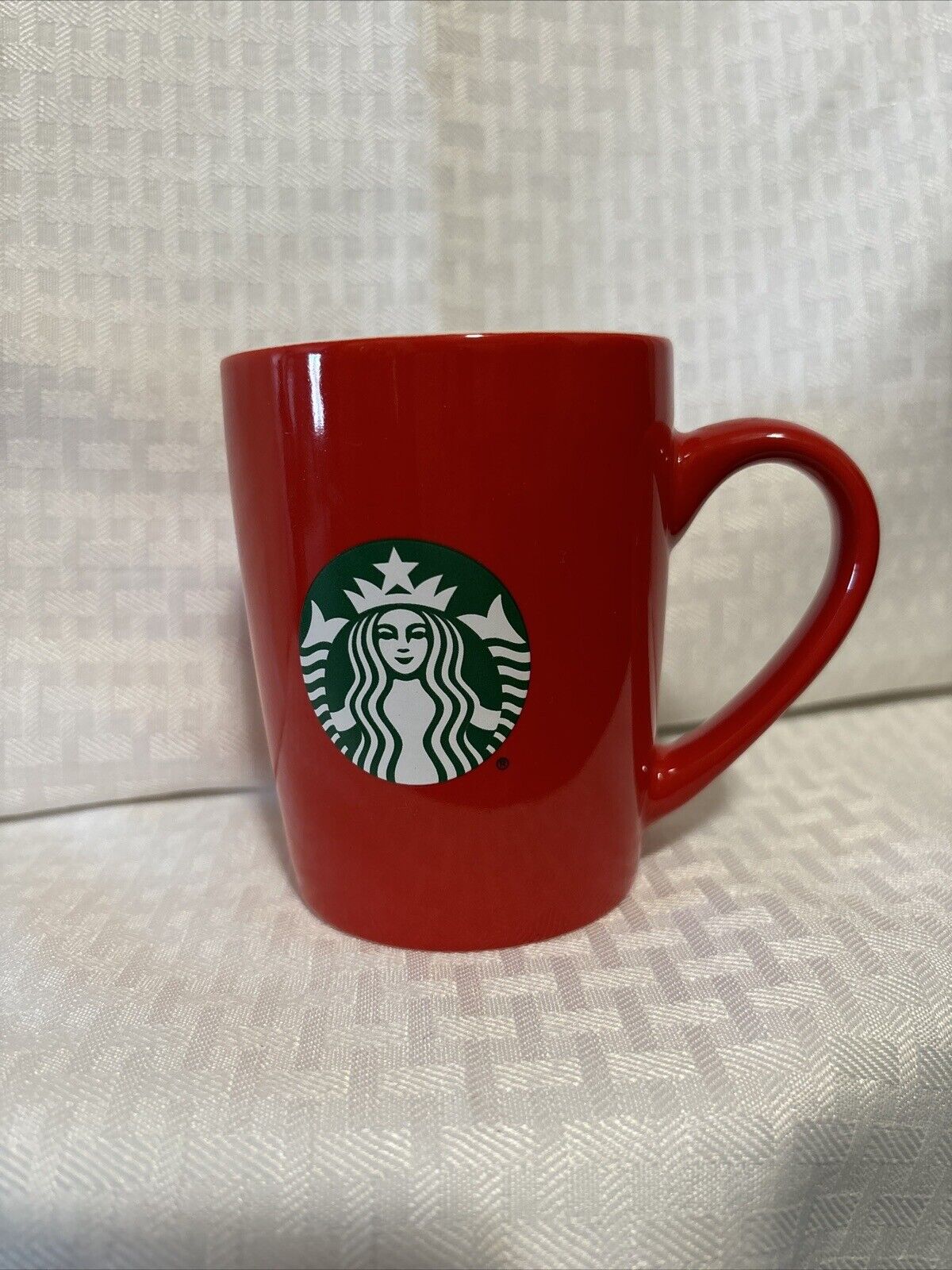 Starbucks Holiday 2021 Red Christmas 10 Oz Coffee Mug With Green Logo