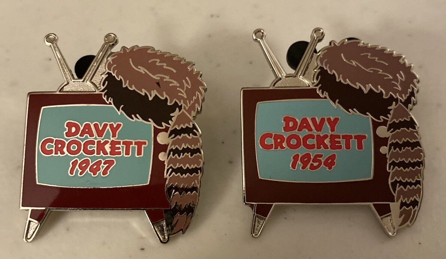 Disney Countdown To The Millennium #94 Davey Crockett Correction & Error Pins