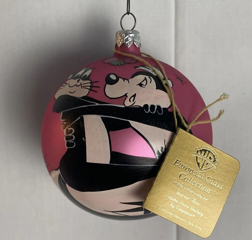 Vtg WB Gallery European Glass Round Ornament Pepe Le Pew Hand painted 2000