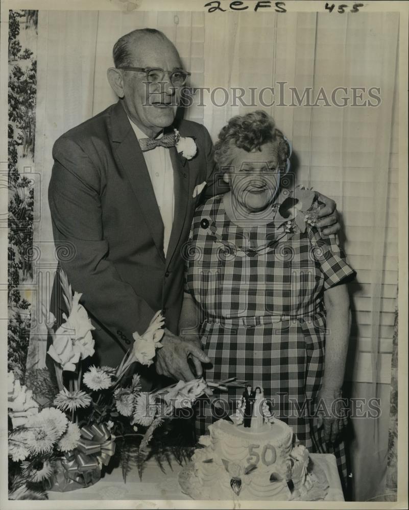 1961 Press Photo Mr. and Mrs. Philip Bias celebrate Golden Wedding Anniversary