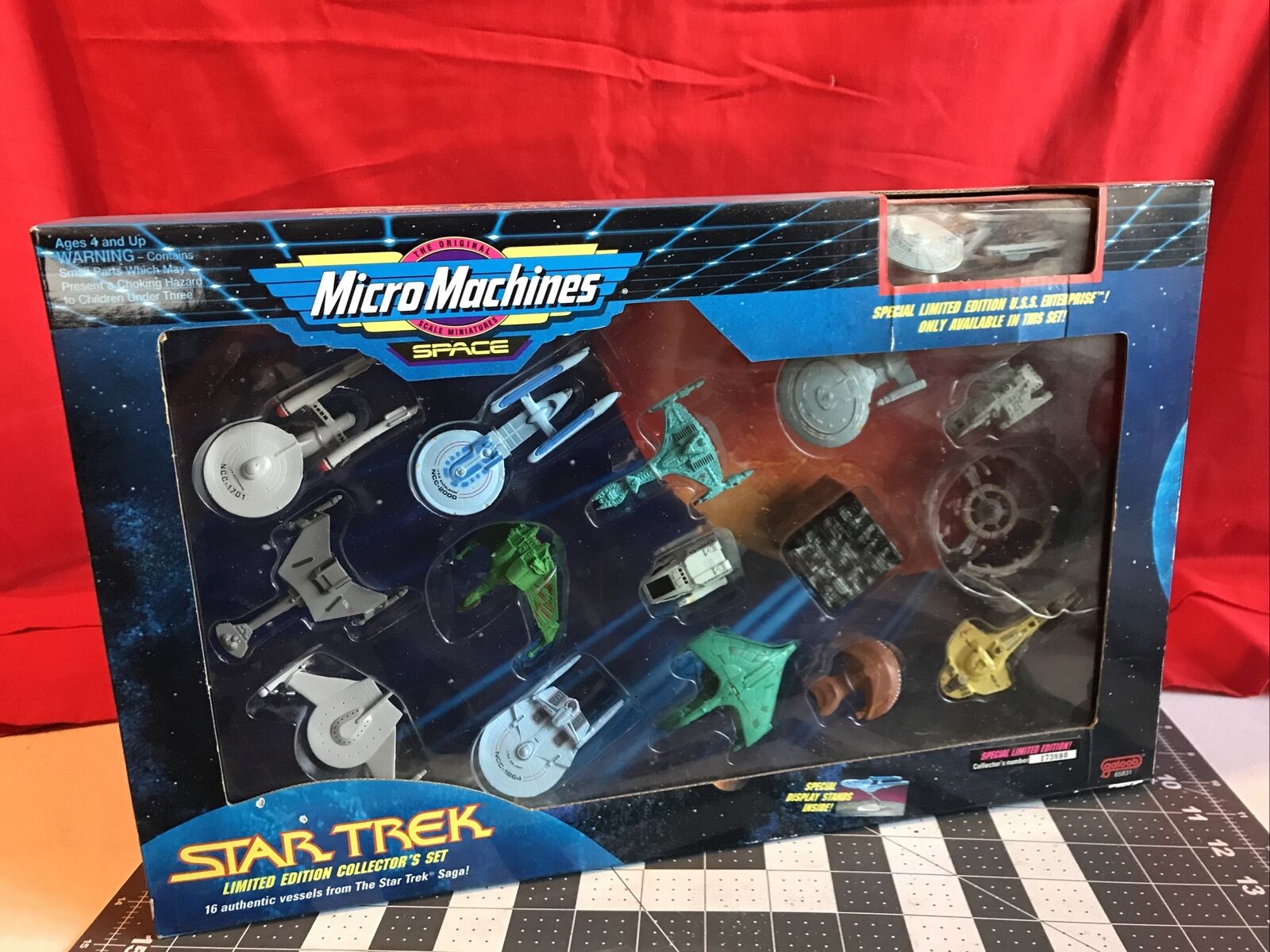 Vintage 1993 Galoob MicroMachines Star Trek Limited Edition Collector’s Set