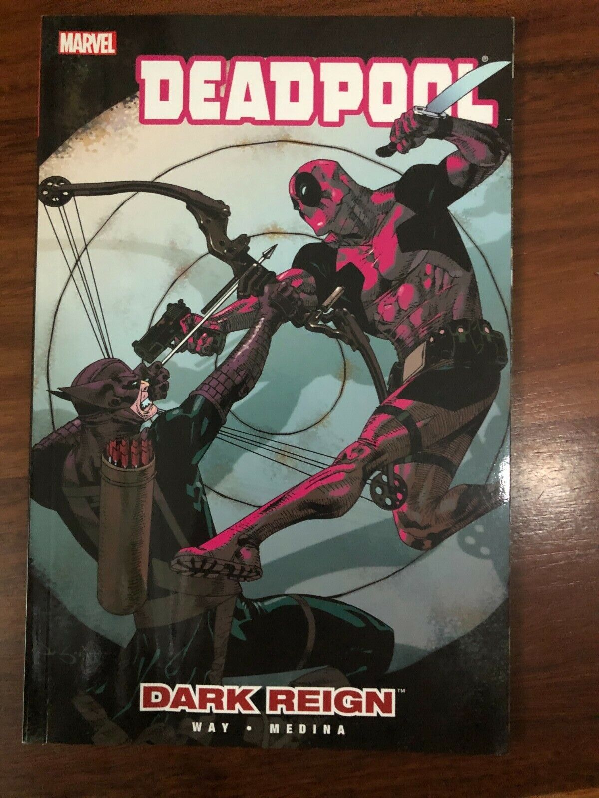 Deadpool 2009 Vol 2. TP Dark Reign - Marvel Comics Daniel Way