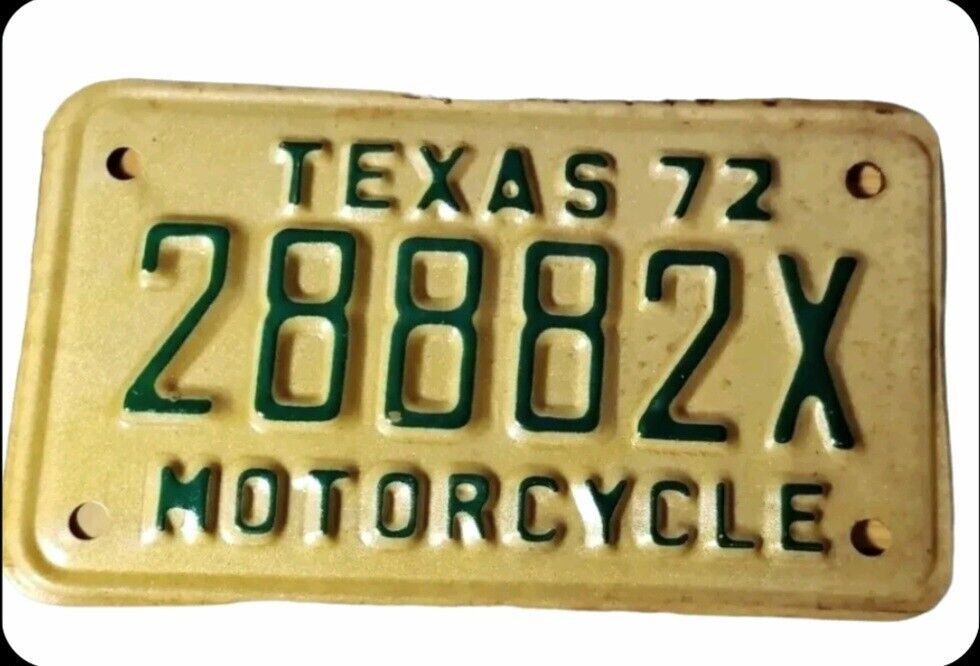 1972 TX TEXAS Motorcycle License Plate 28882X - Green on White  NOS Harley Bike