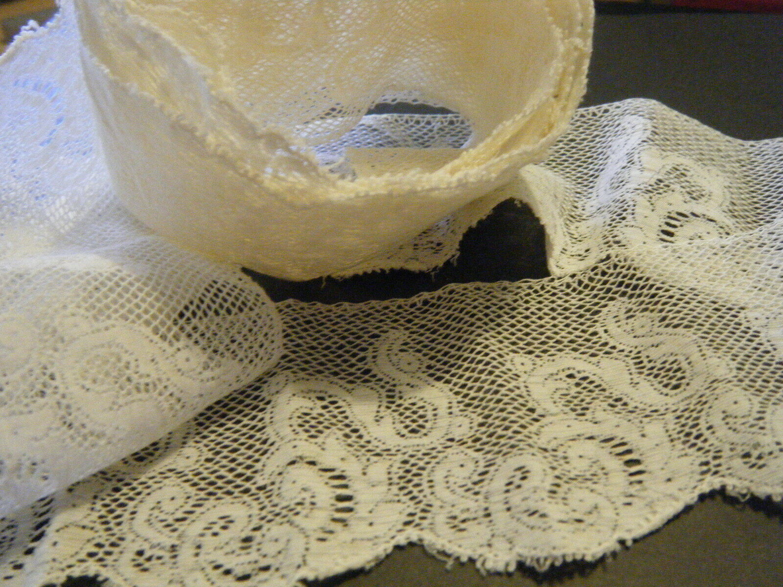  Antique lace trim Valenciennes mesh lace beige linen  2y