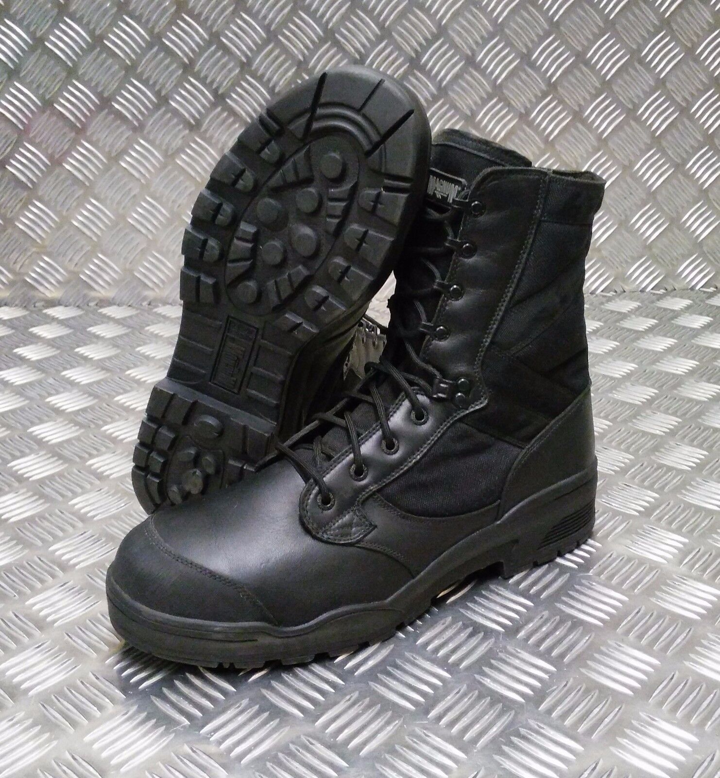 Magnum Black STEEL Toe Cap Boots Genuine British Army Issue Hot Weather - NEW