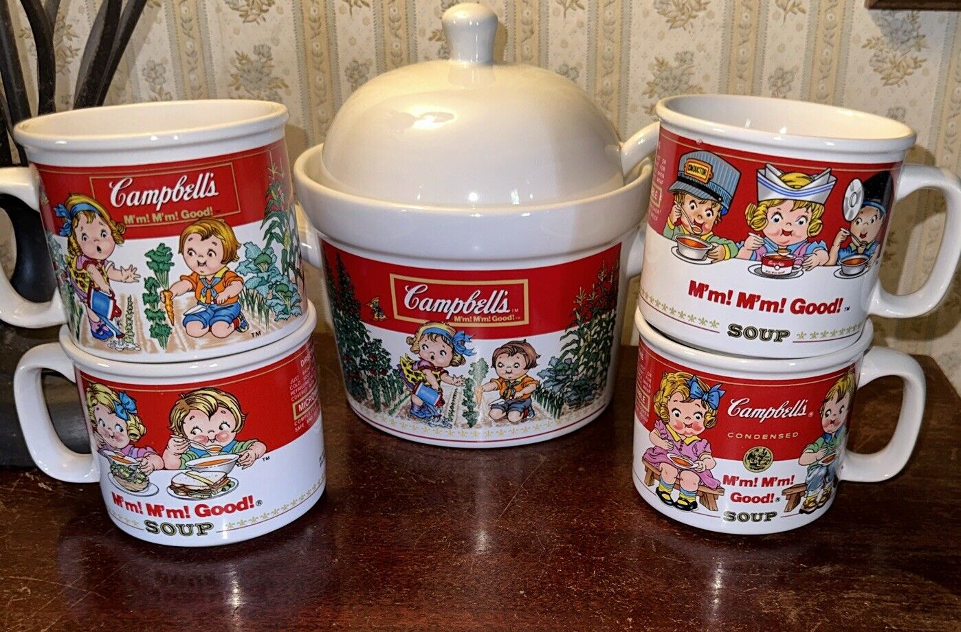 VTG Campbell's Covered Tureen w/Ladle & 4 Soup Mugs Westwood Int’l all date 1993