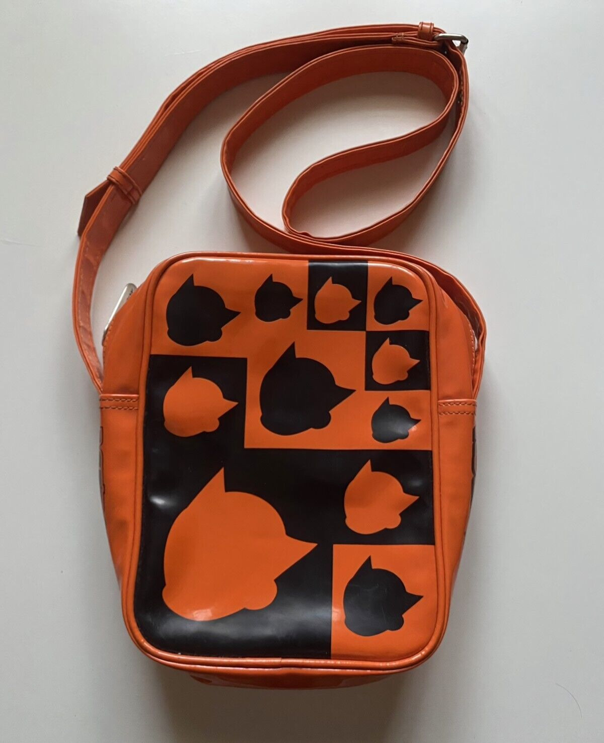 Rare Vintage Astro Boy Messenger Bag - A Collector's Must-Have