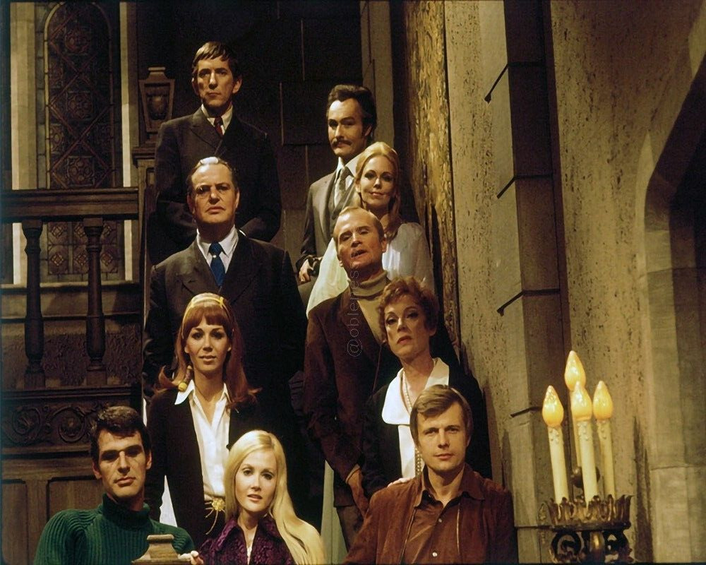 8x10 Dark Shadows GLOSSY PHOTO photograph picture print cast barnabus collins