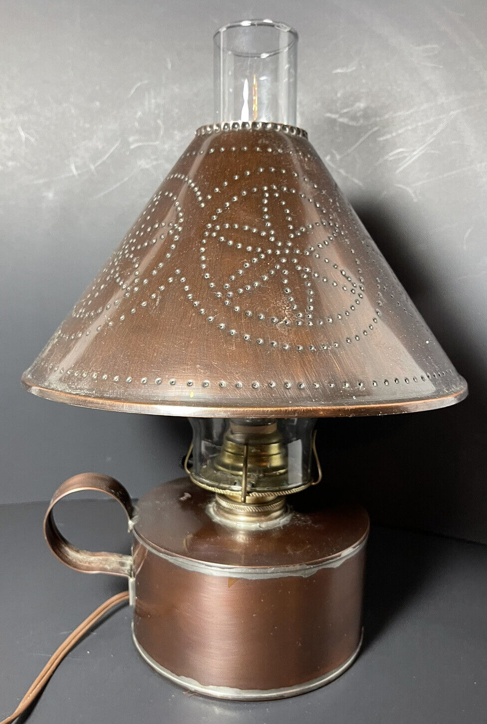 Americana Punched Tin Oil Electric Finger Lamp w/Glass Chimney Star Shade