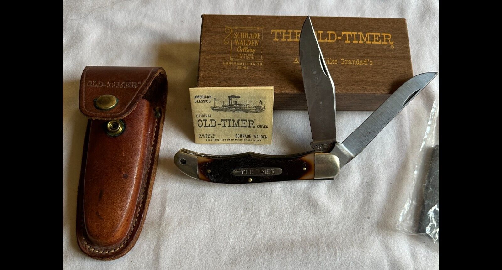 Schrade 25OT Knife & Sheath Circa-1965  Alaskan Hunter  Packaging,Papers Rare