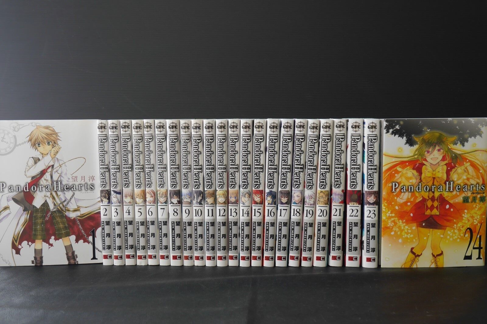 JAPAN Jun Mochizuki manga: Pandora Hearts 1~24 Complete Set