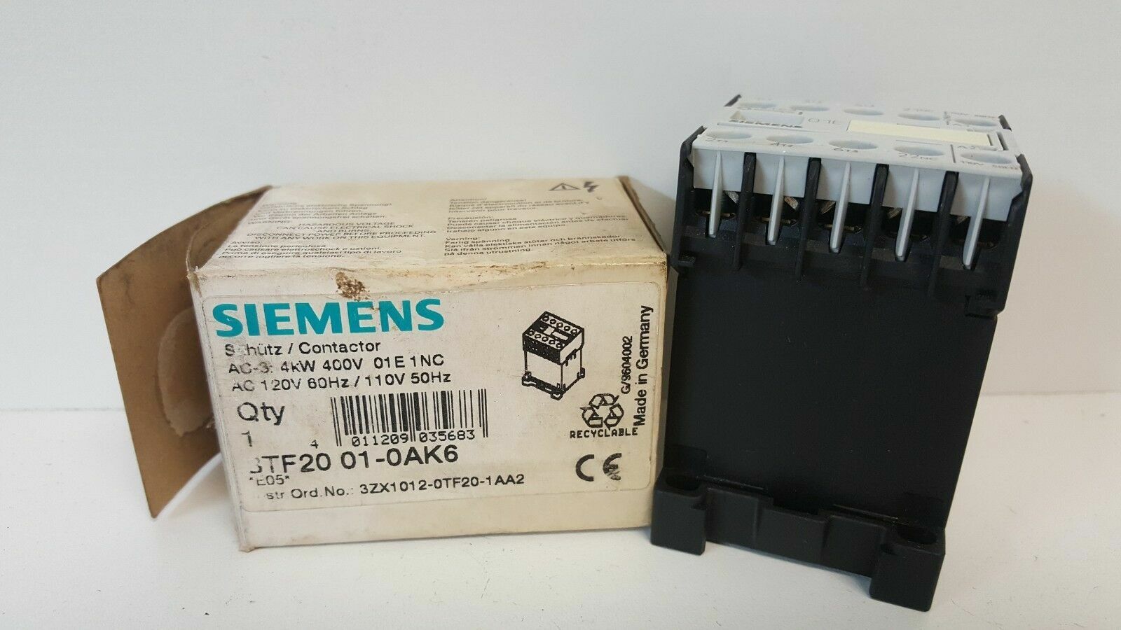 NEW IN BOX SIEMENS 16A 110/120VAC CONTACTOR 3TF20-01-0AK6