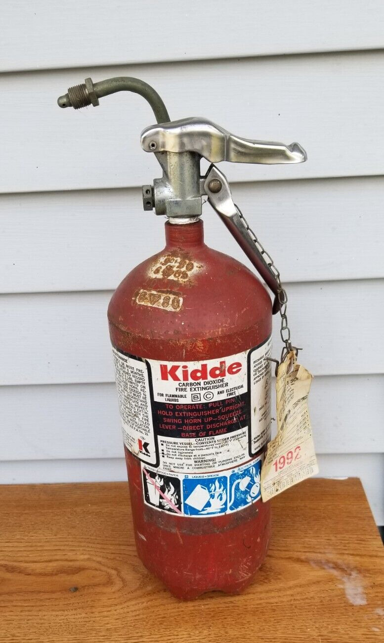 Vintage 1975 Kidde CO2 Carbon Dioxide Fire Extinguisher, Collectibles
