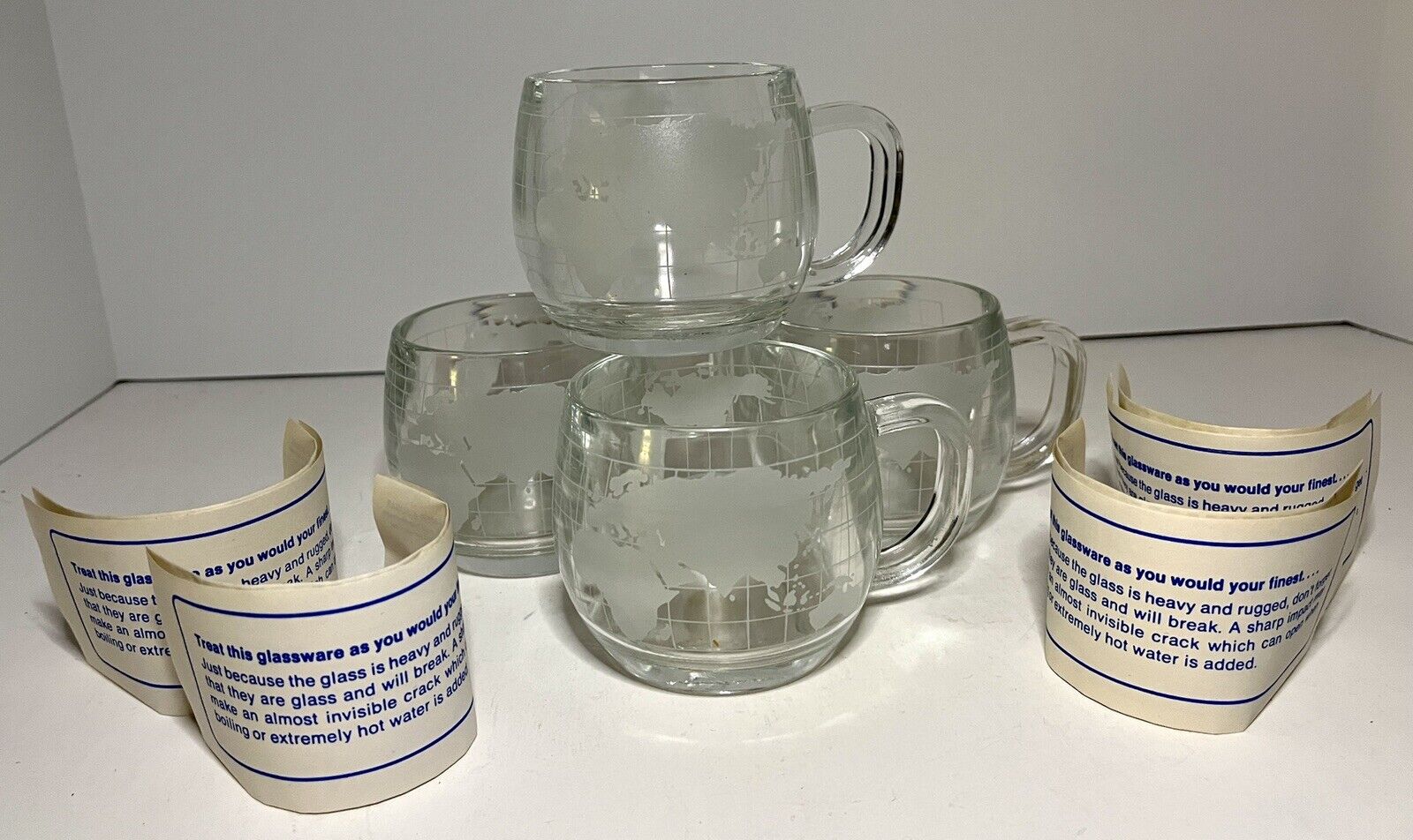4 Nestle Nescafé Glass Globe Coffee Tea Mugs Etched Clear 1978 NEW
