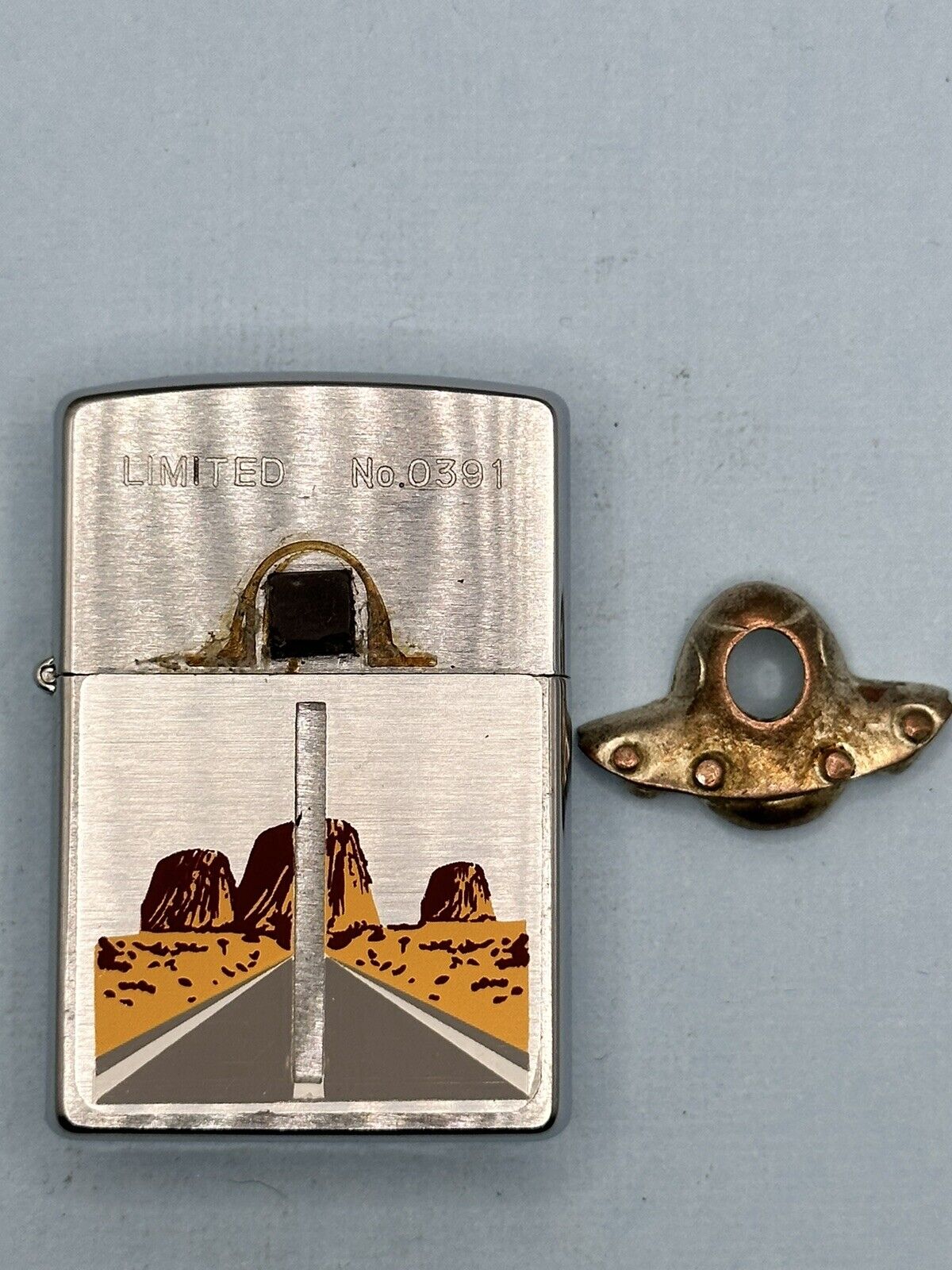 Vintage 1996 Limited Edition Space Ship Chrome Zippo Lighter NEW#0391 ***Read