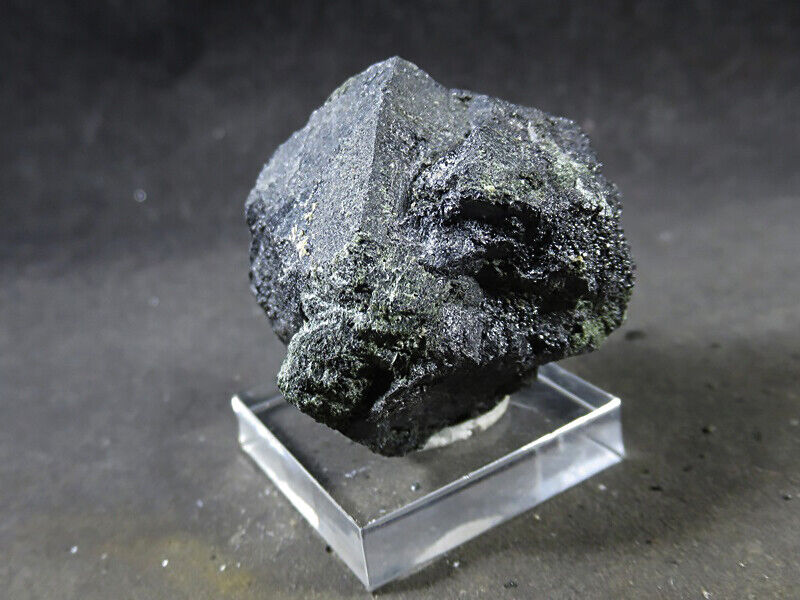 Rare Knopite Perovskite Crystal 30*28*24mm Mineral Africanda, Kola, Russia