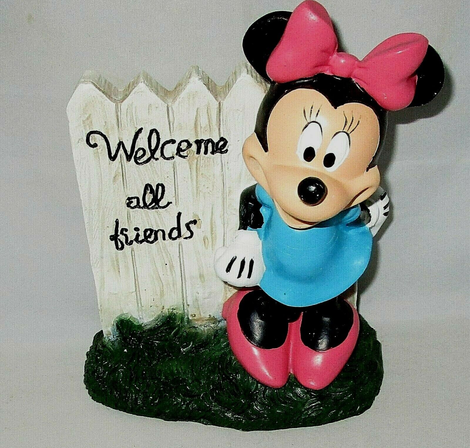 MINNIE MOUSE Garden Decor  WELCOME ALL FRIENDS 5\