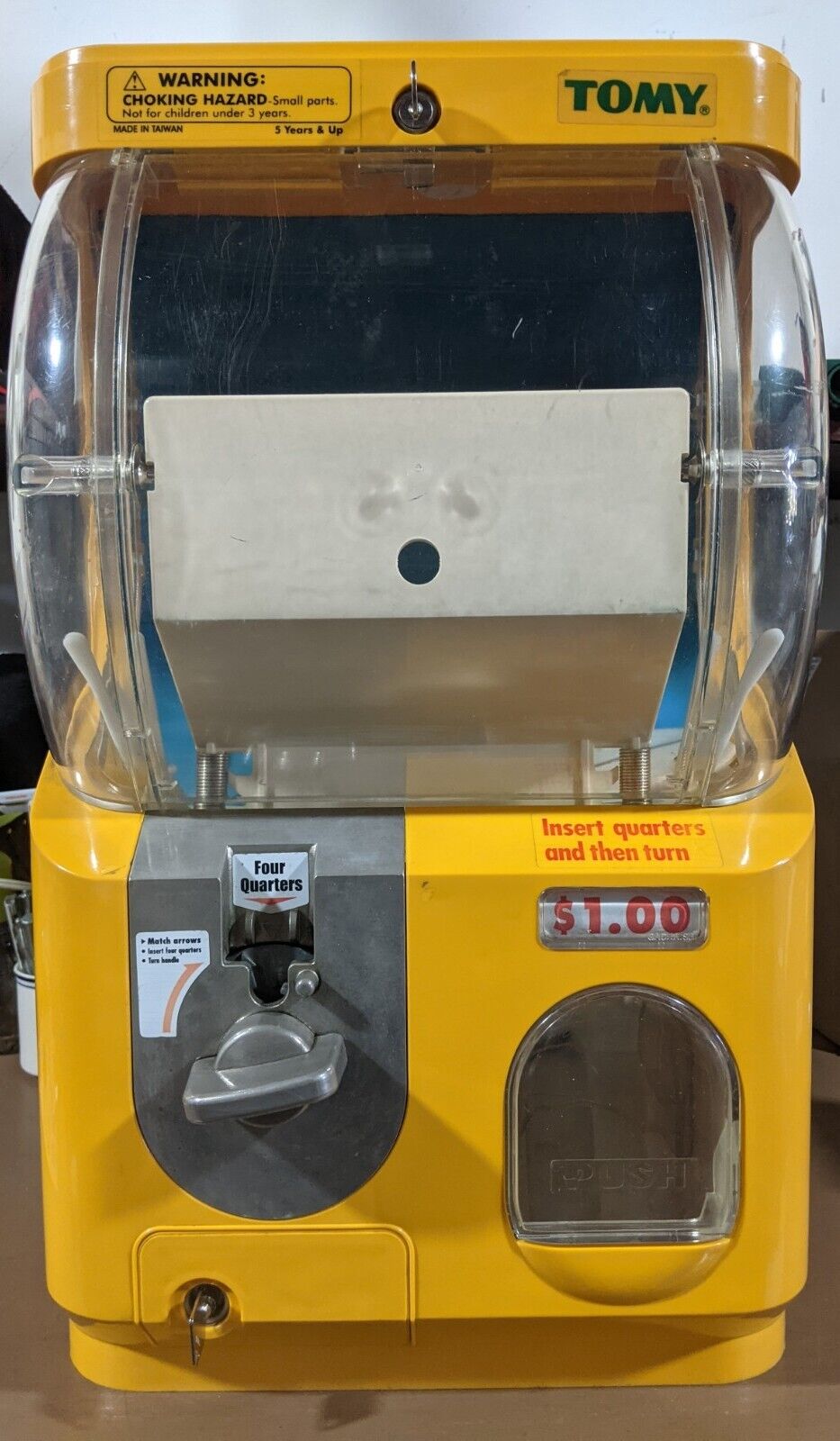Original Tomy Gacha Vending Machine - Single Machines, Working Mechanisms