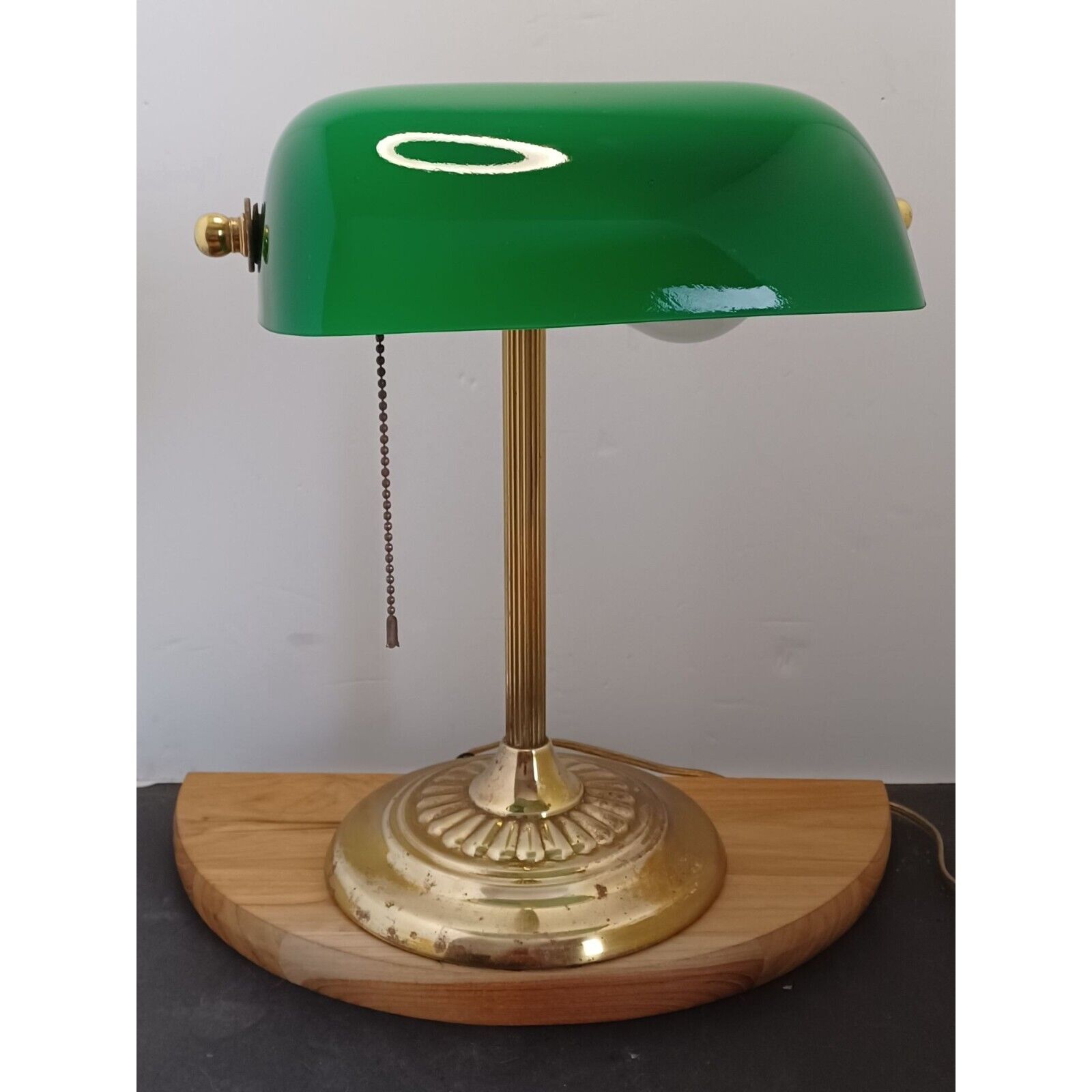 Vintage Underwriters Laboratories Green Glass, Brass Bankers Portable Desk Lamp