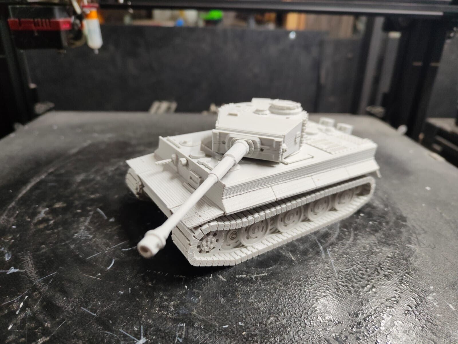 Tiger 1 Tank 1:35 Scale white model kits DIY