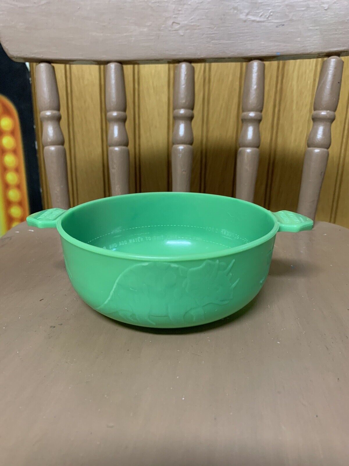Vintage 1998 Quaker Instant Oatmeal Dinosaur Eggs Color Changing Bowl Green 90s