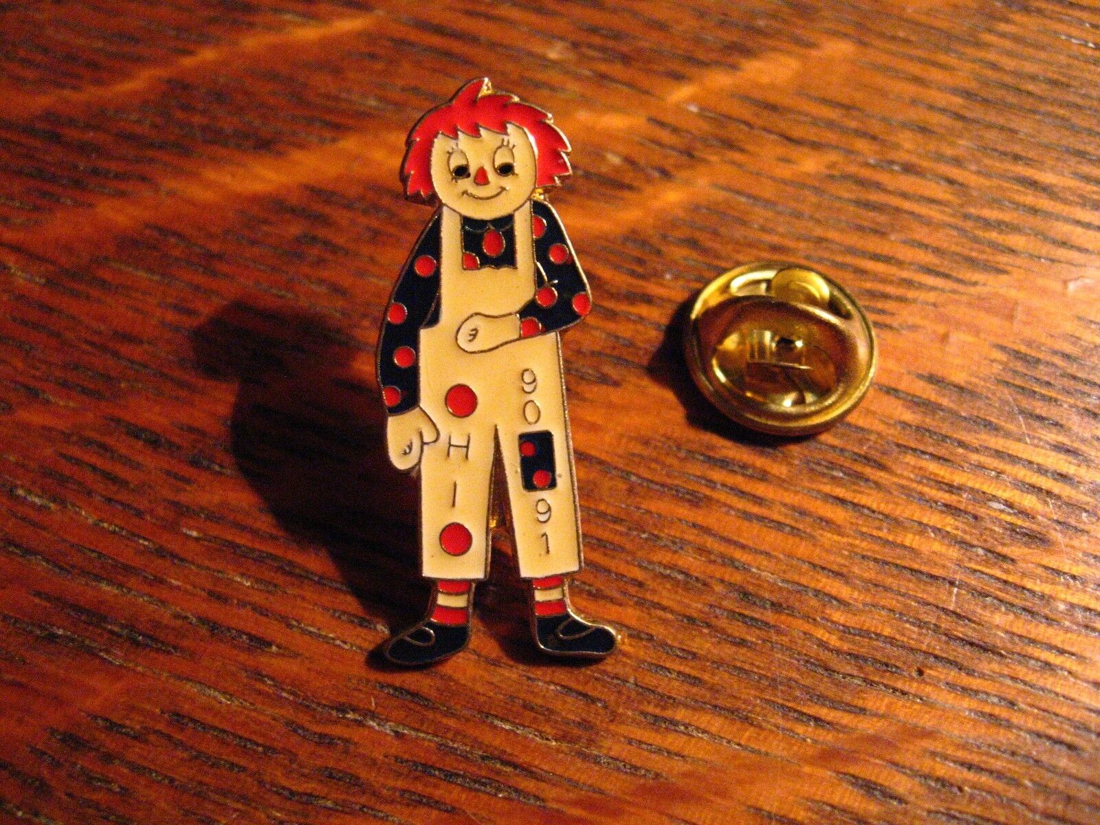 Raggedy Andy Doll Lapel Pin - Vintage 1990 1991 Ohio USA American State Hat Pin