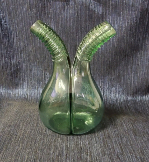 Vintage Split Top Green Glass Vase, 6\