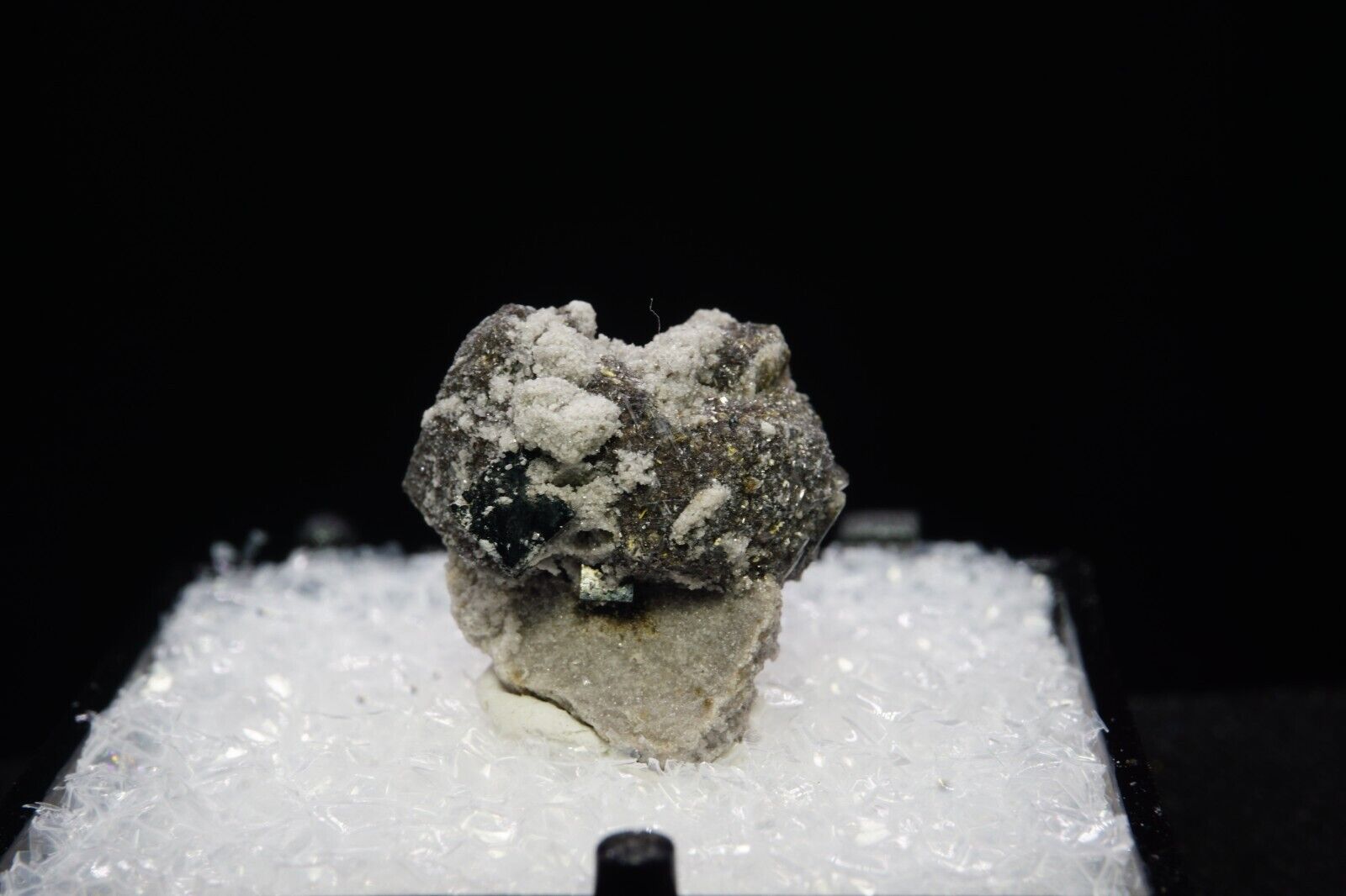 Bixbyite on Hematite ps. Garnet / Thumbnail Mineral Specimen / Maynard\'s Claim,