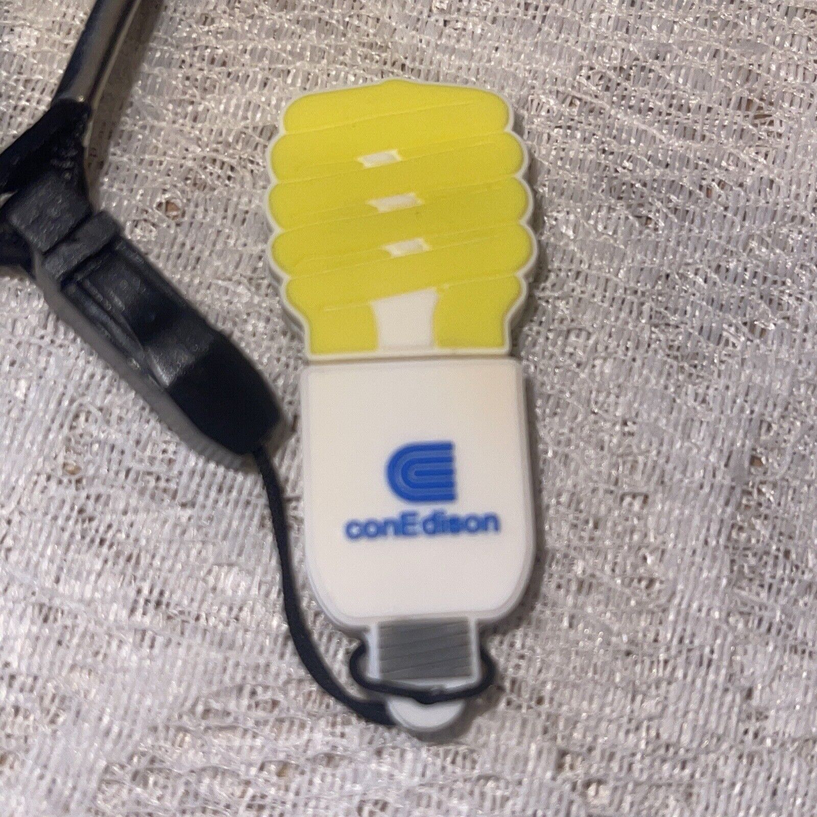 Con Edison Collectible Lightbulb Shaped Flash Drive ConEdison NYC Electric Ad