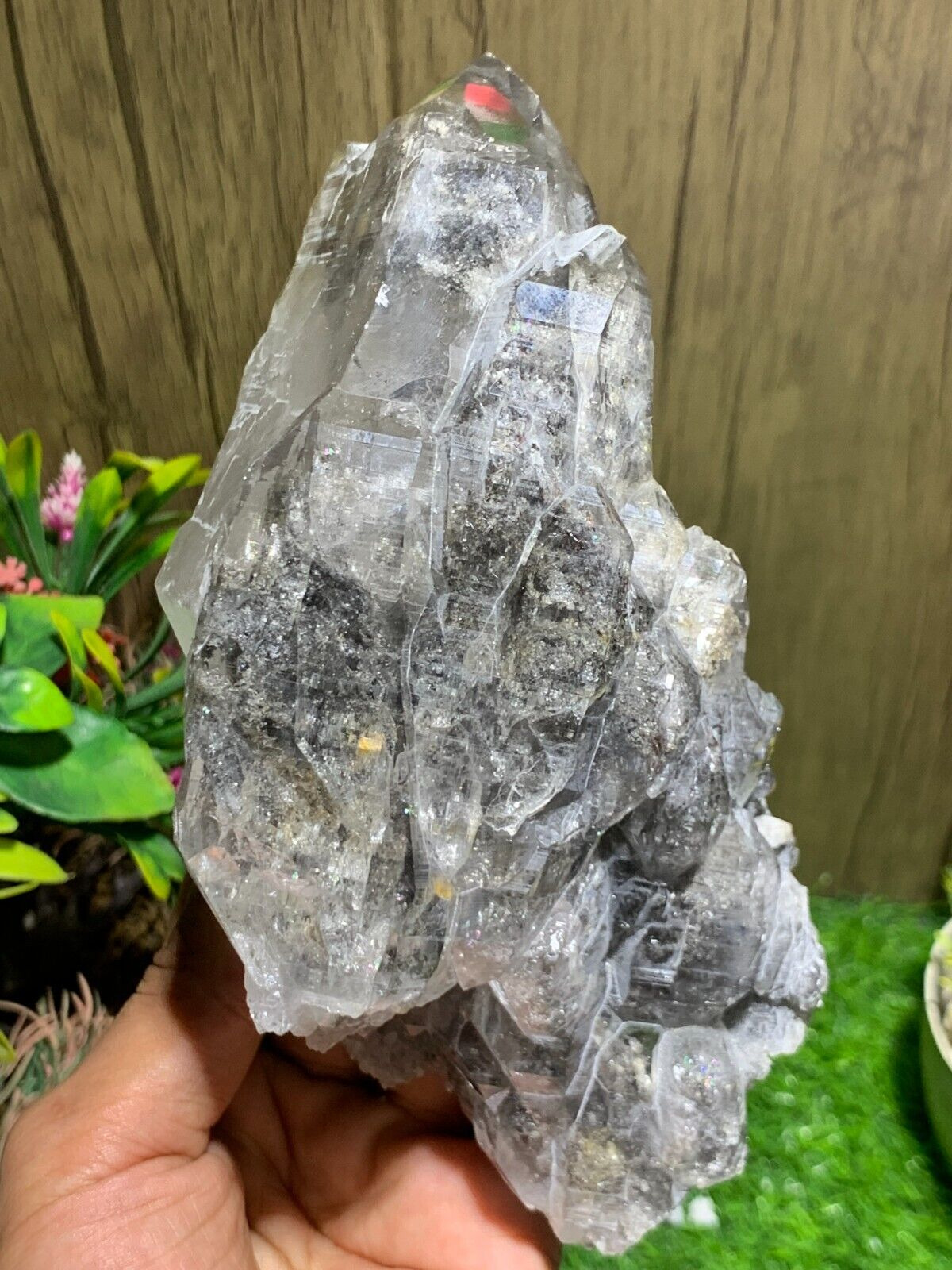 859 Gram Lithium Quartz Crystals Natural stone Mineral from Pakistan.