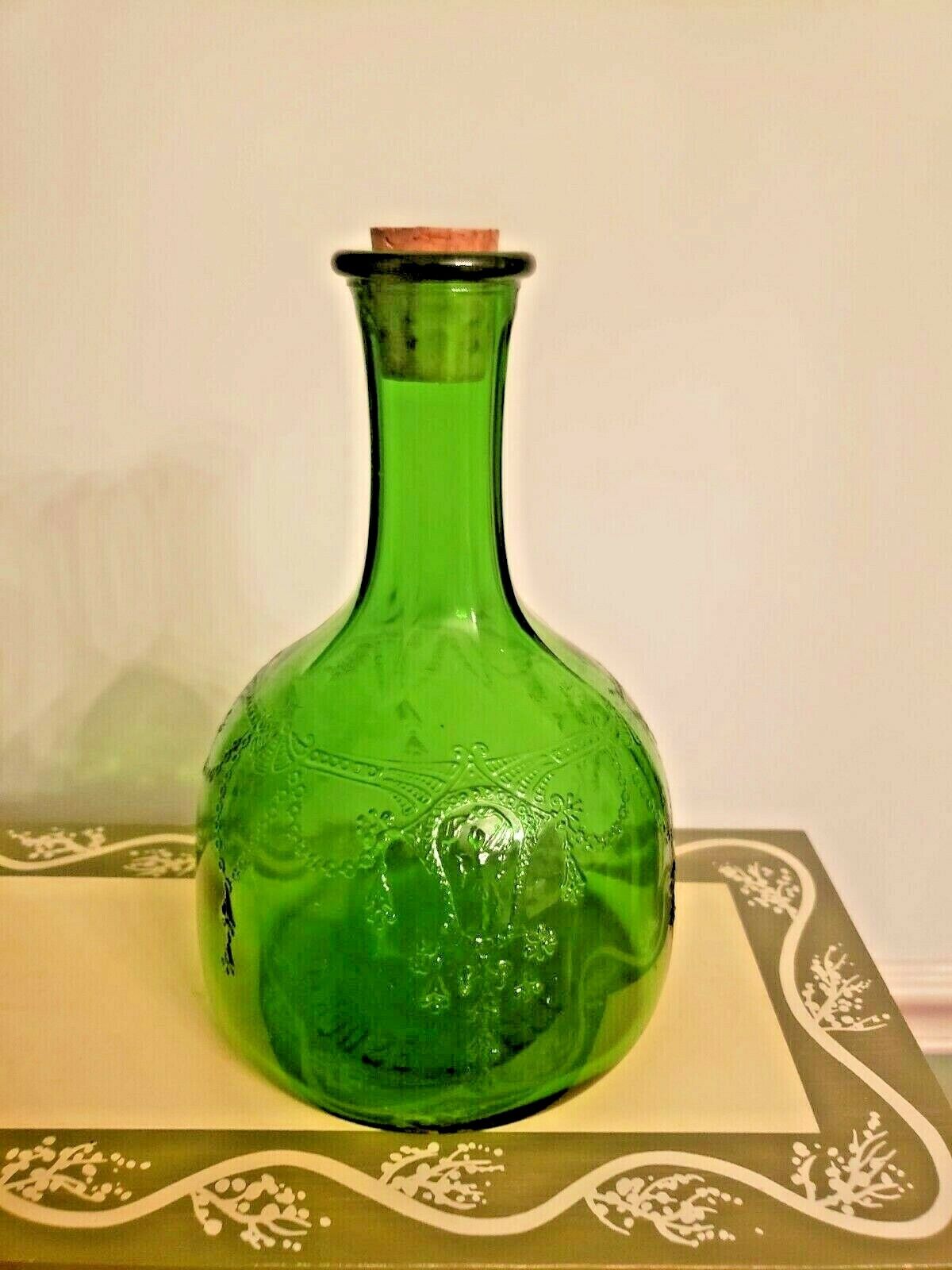 Vintage Whitehouse Vinegar Green Glass Decanter