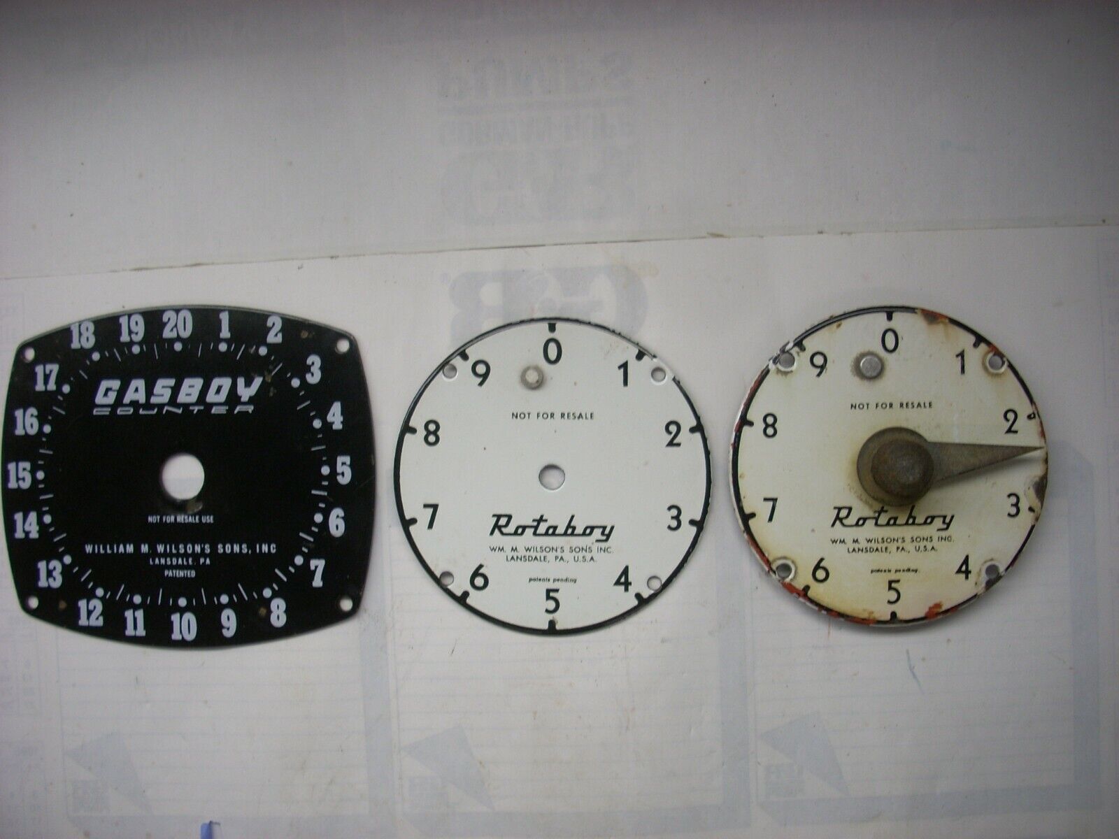 Vintage Gasboy 0 - 20 Porcelain Dial Face & 2- Rotaboy 0 - 9 Porcelain Dials  