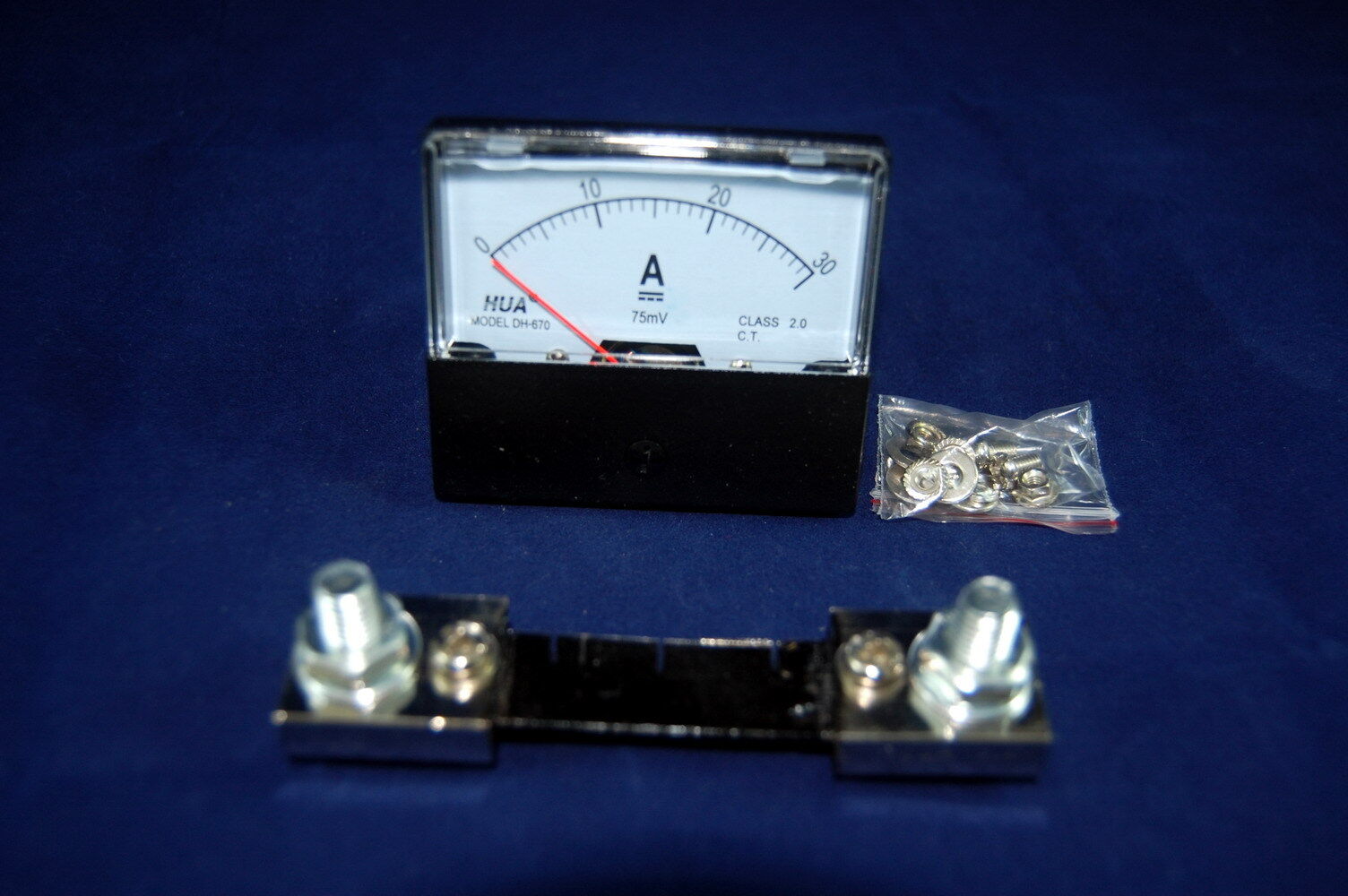 1PC 60*70MM with Shunt DC 0-30A Analog Ammeter Panel AMP Current Meter