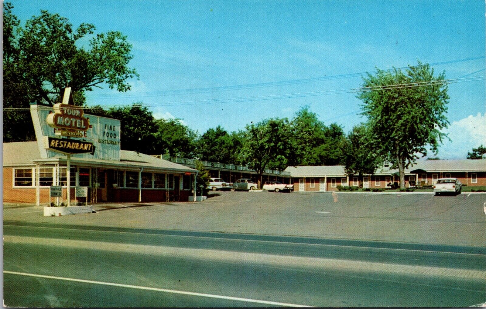 Postcard Tour Motel and Restaurant in Nashville, Tennessee