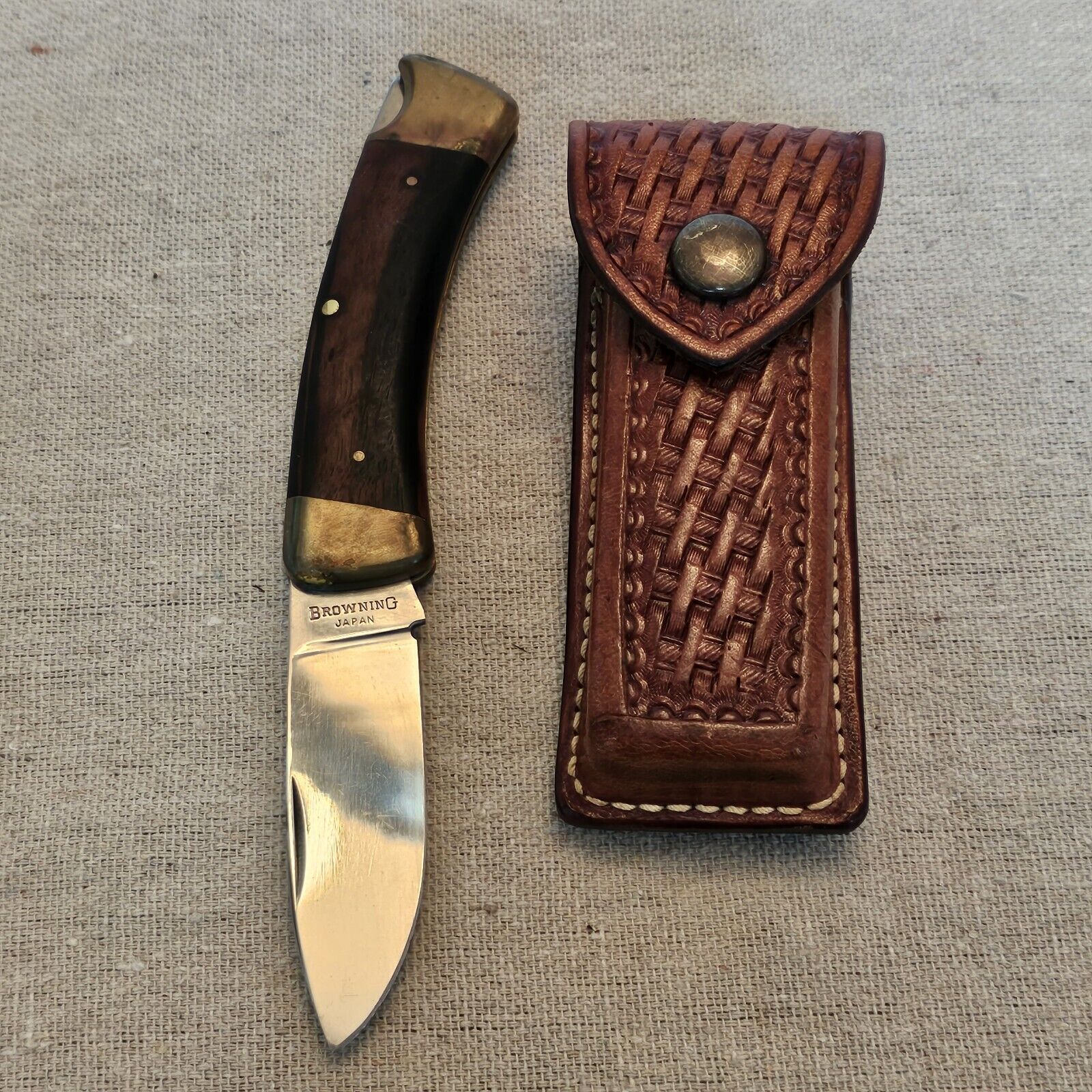 Vintage Browning Knife 3018F1 Made In Japan With Handmade Sheath  