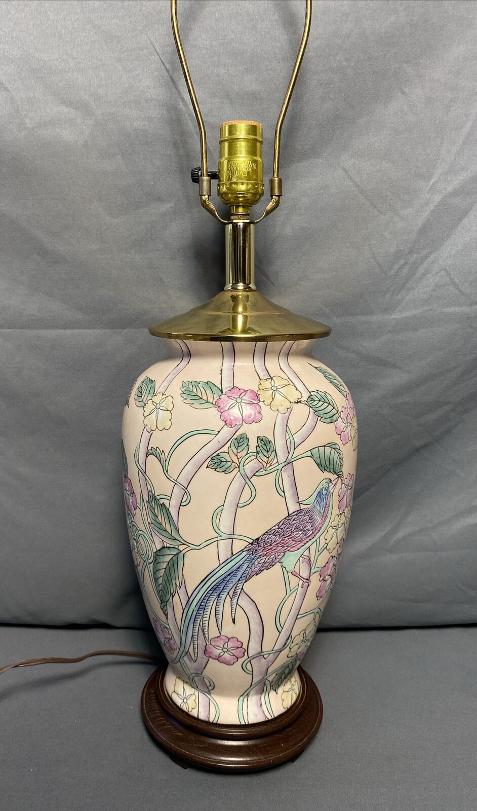 Vintage Chinese Enamel Ceramic Vase Table Lamp Macau Birds Flowers