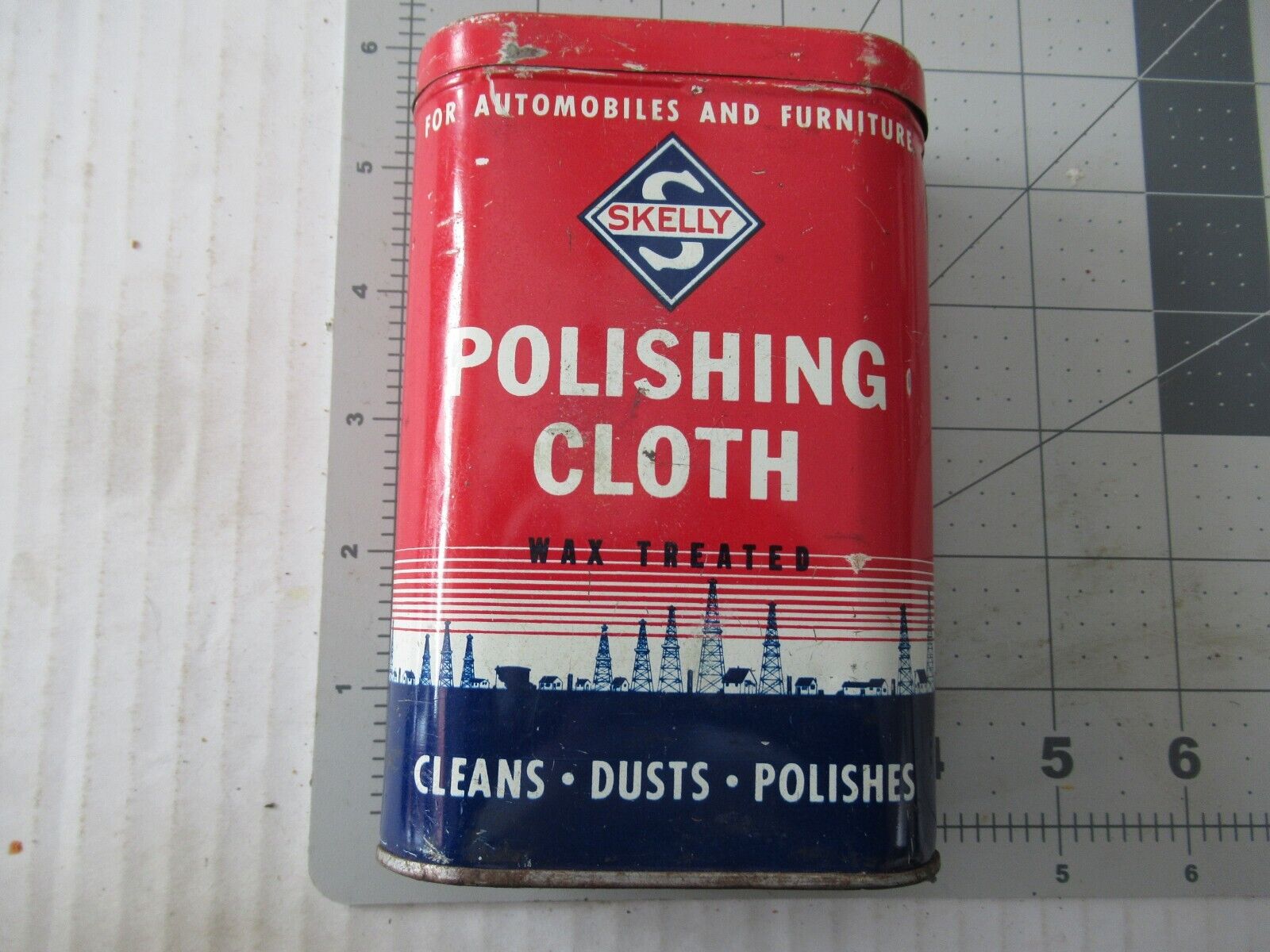 Skelly Oil Co. Polishing Cloth Empty Tin