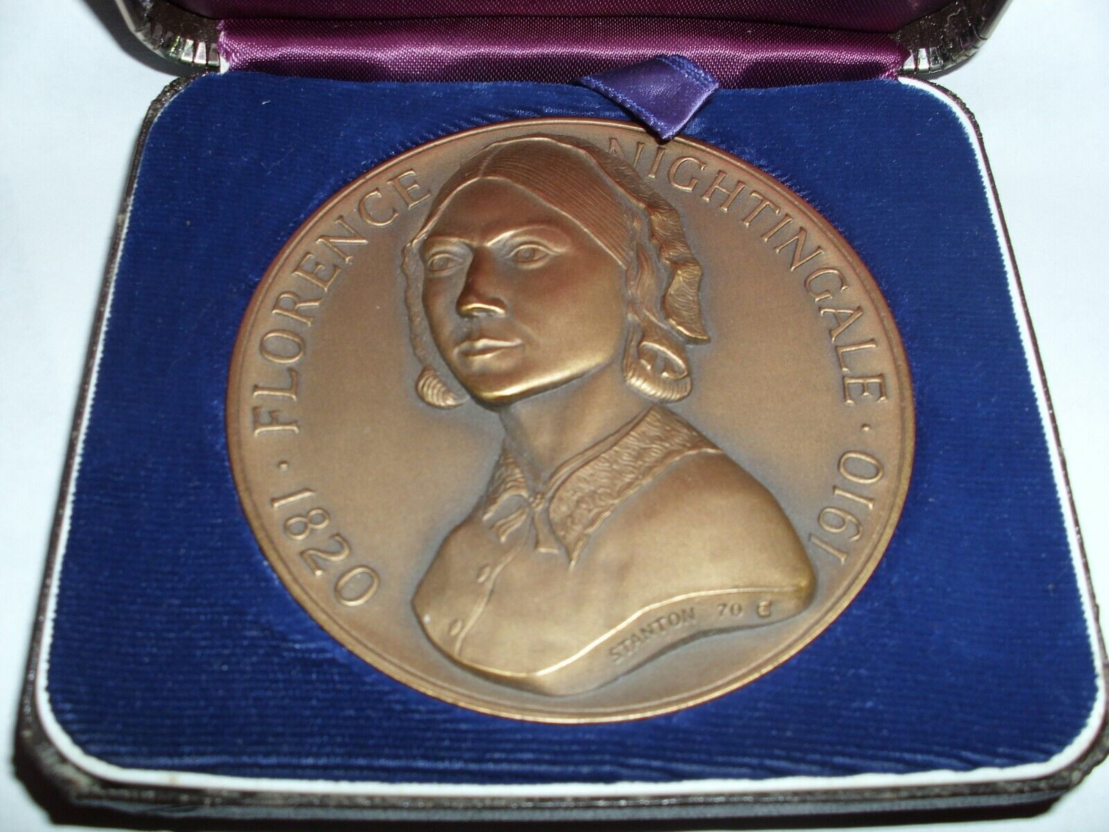 FLORENCE NIGHTINGALE SOLID BRONZE MEDAL BY MEDICAL HERITAGE SOCIETY IN BOX RARE