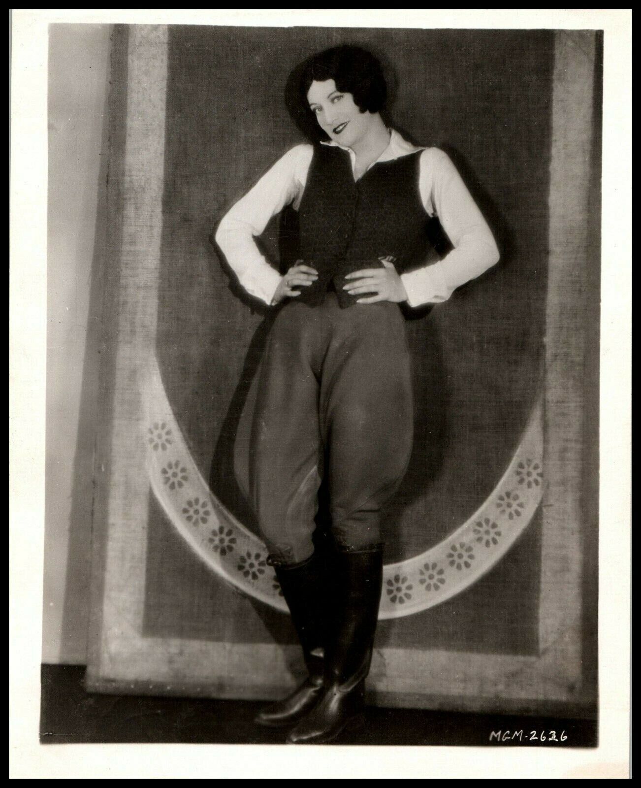 JOAN CRAWFORD in The Understanding Heart (1927) STYLISH POSE ORIGINAL PHOTO 612
