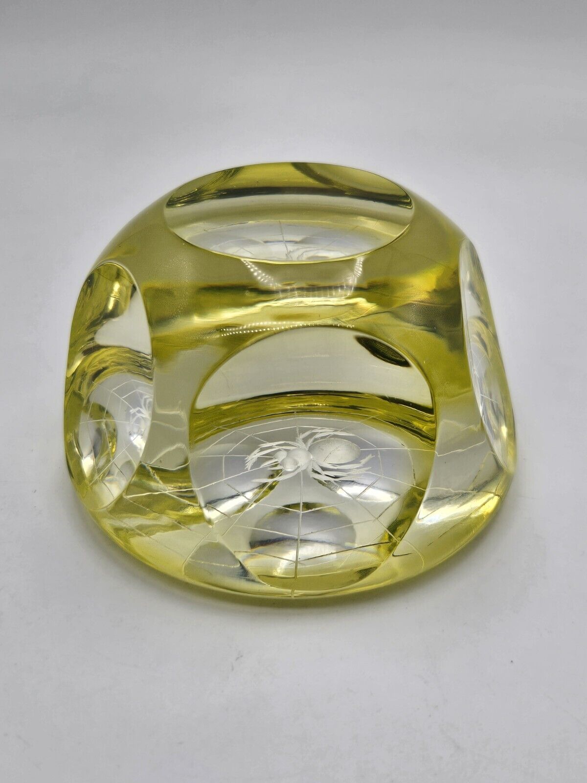 Vintage Webb Corbett Spider Vaseline Uranium Glass Paperweight 