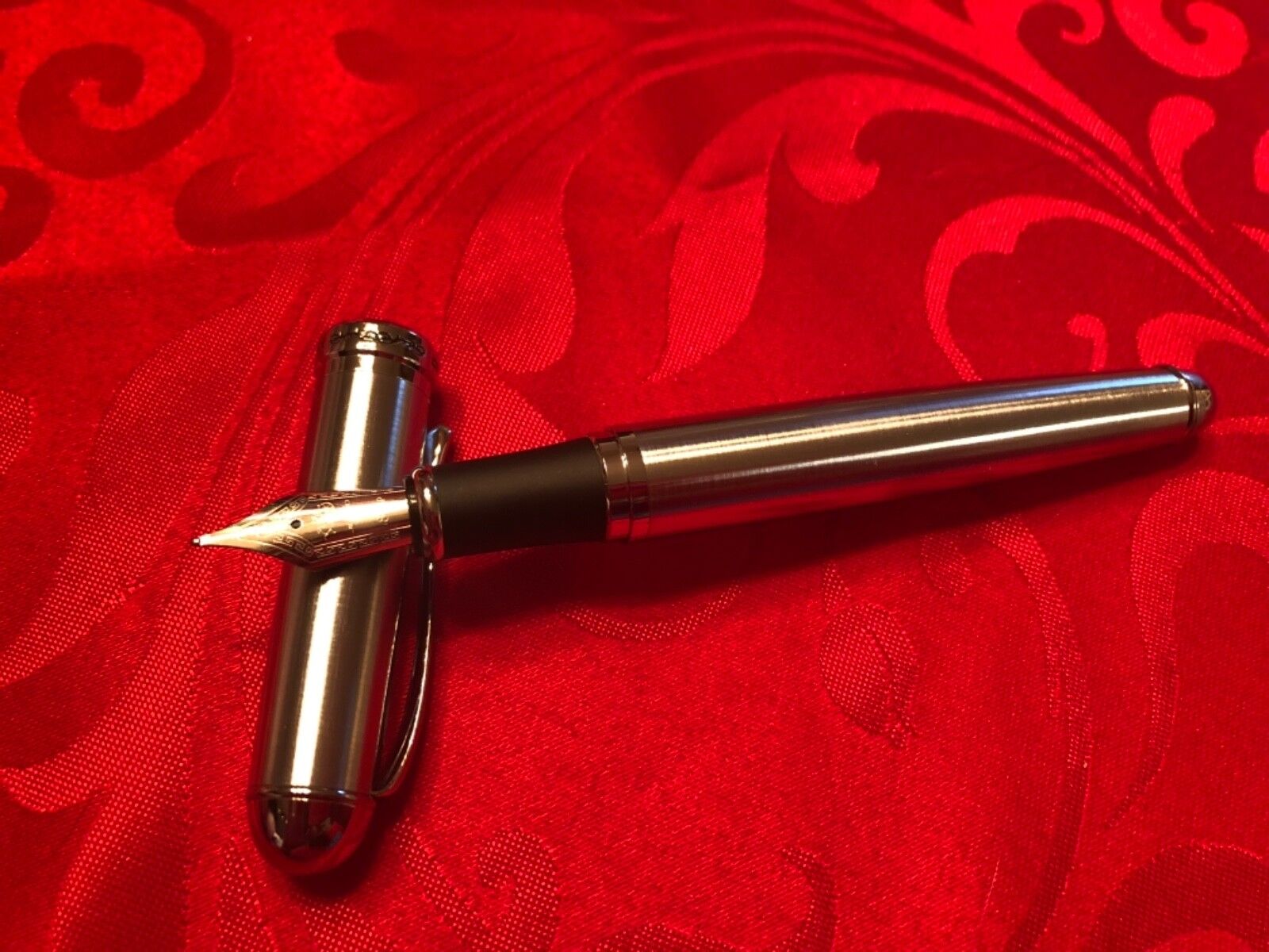 Stainless steal fountain pen GP nib New OBO