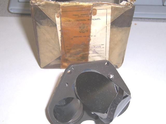 16/M17 RIGHT PRISM CLUSTER ASSEMBLY IN ORIGINAL BOX  (B1056)