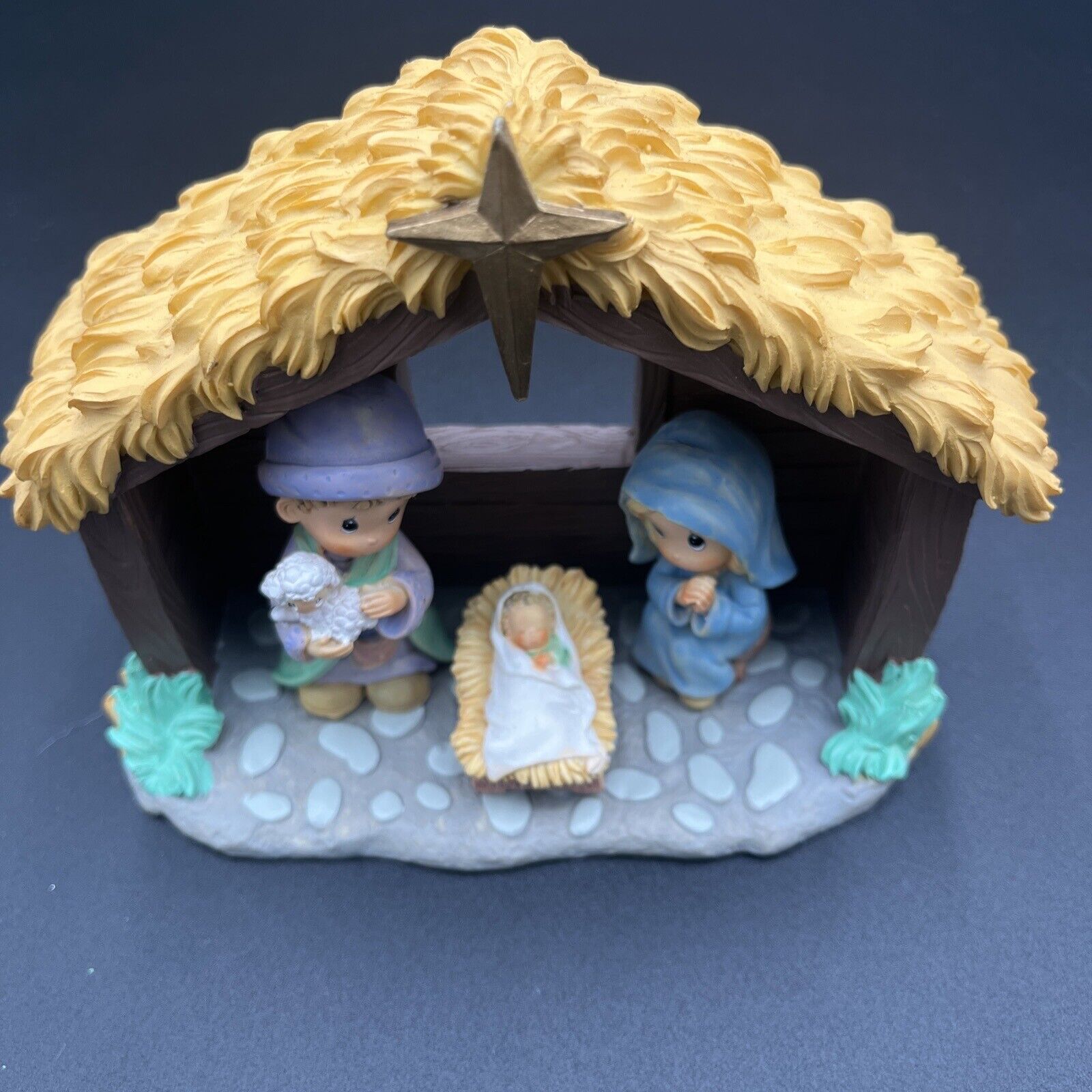 precious moments nativity - 4 Piece