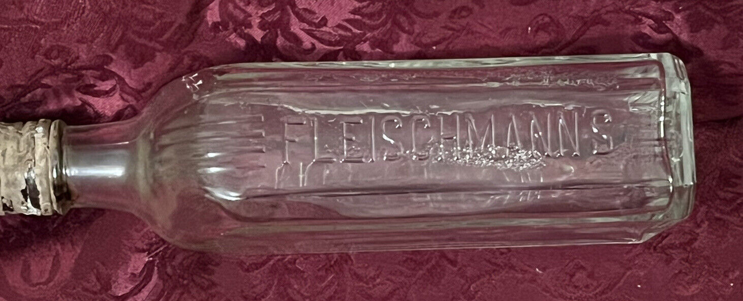 Fleischmann's Vintage Embossed Clear Glass Liquor Bottle / Cool 