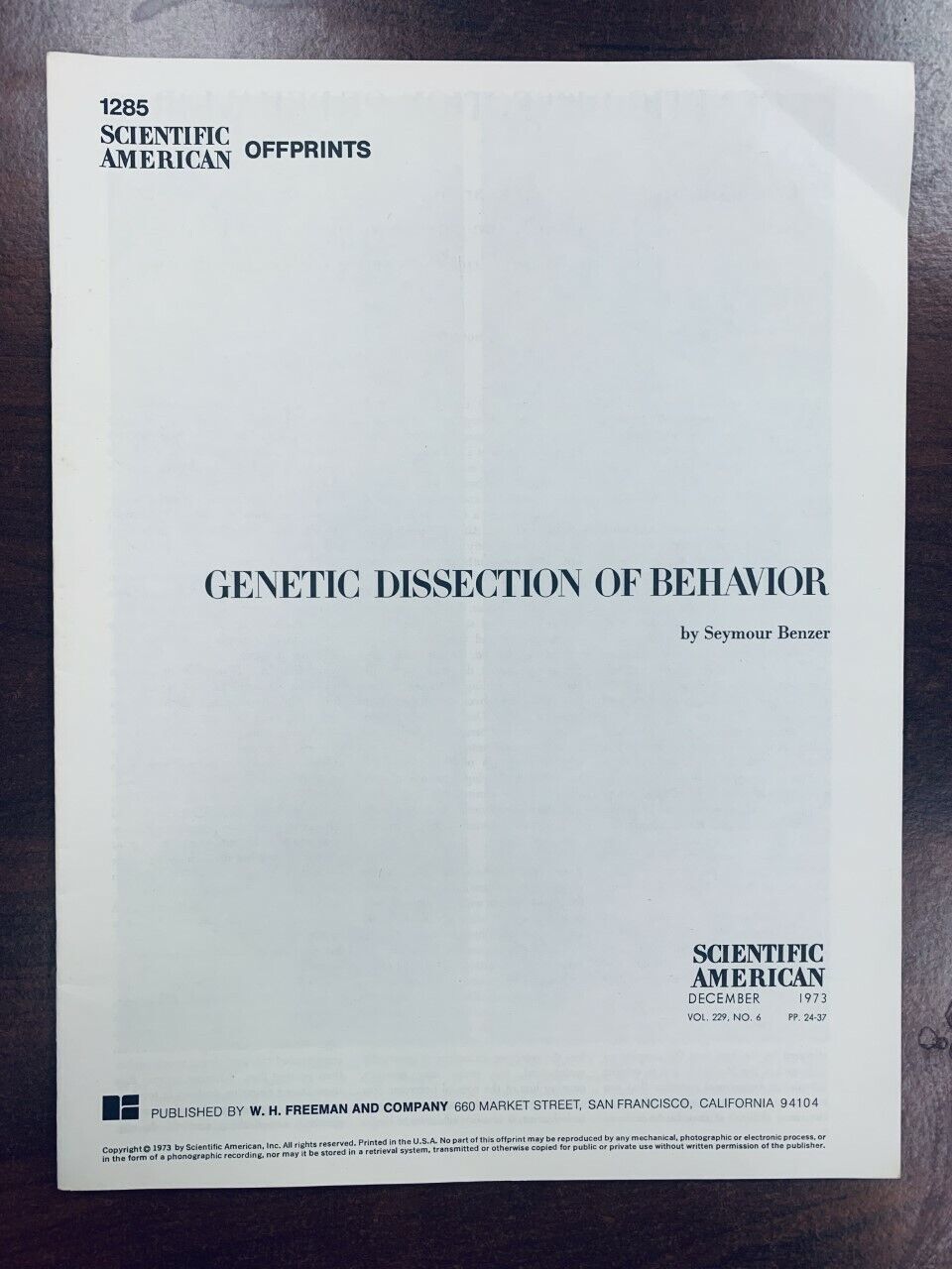 Scientific American Offprint - GENETIC DISSECTION OF BEHAVIOR - December 1973