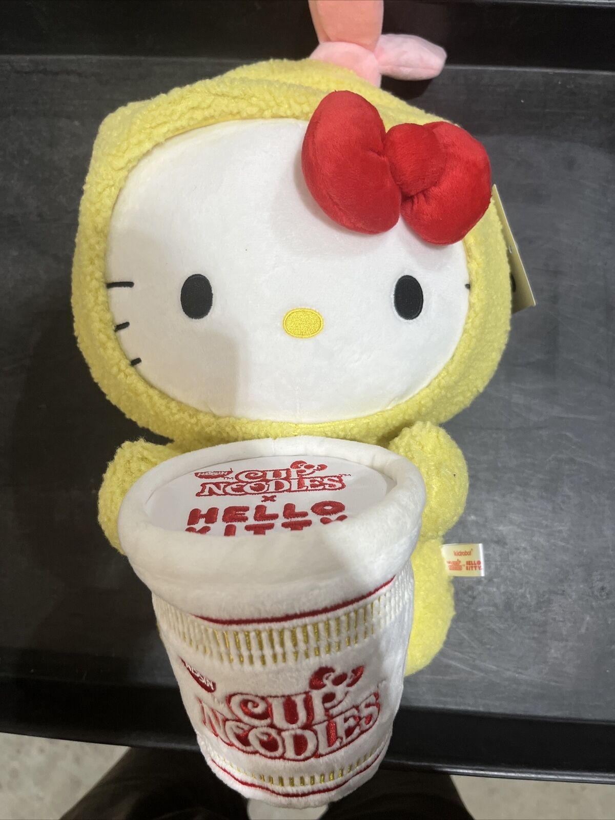 Neca Kidrobot Nissin Cup Noodles Hello Kitty Sanrio Shrimp Tempura Plush Sherpa