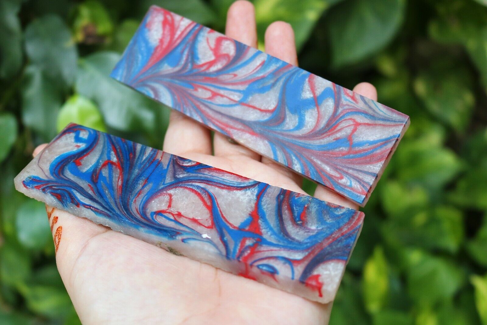 RED WHITE BLUE CUSTOM COMPOSITE KNIFE HANDLE MATERIAL BLANK SCALES AH DAMASCUS