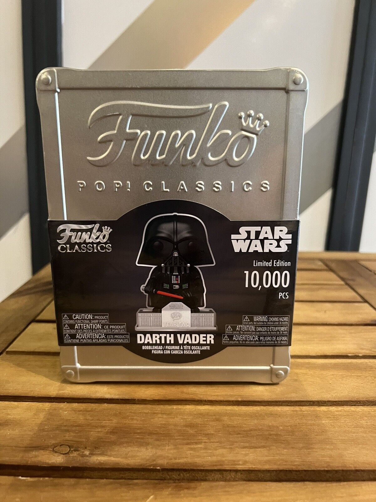 IN HAND LIMITED EDITION 10,000 PIECE EXCLUSIVE Darth Vader Star Wars Funko Pop
