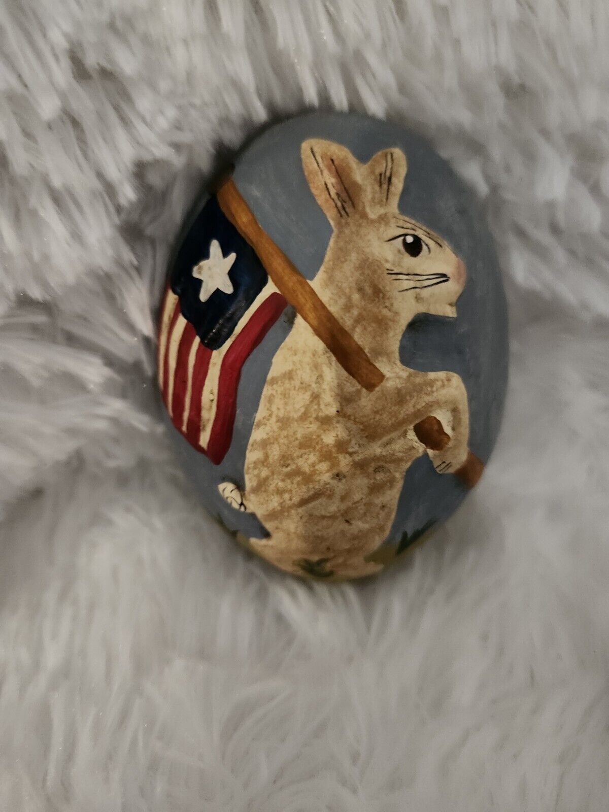 Walnut Ridge Collectibles circa 1999 Easter Patriotic Egg with Rabbits Bunnie