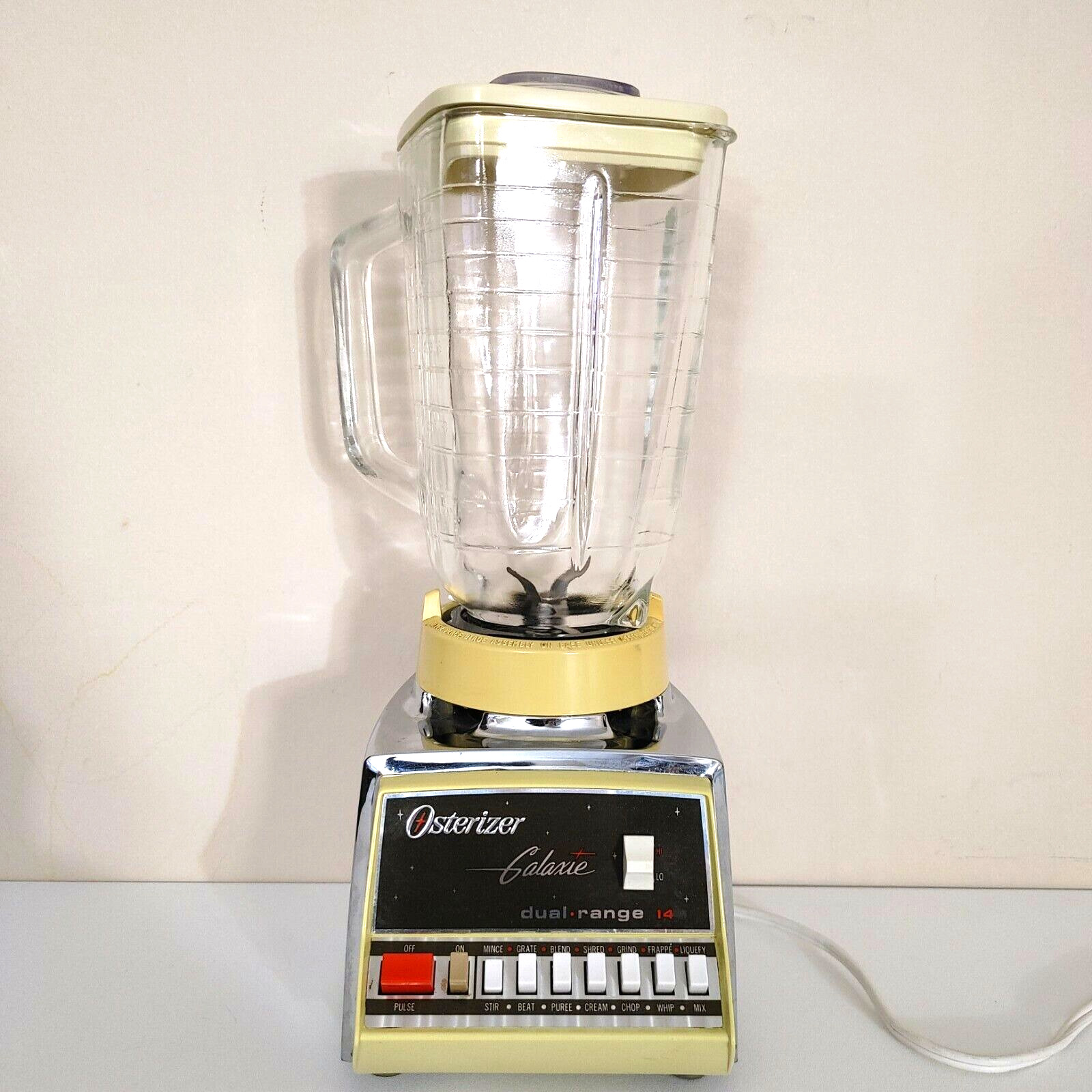 Osterizer Galaxie Dual-Range 14 speed Vintage Blender - 1970\'s Chrome - Tested